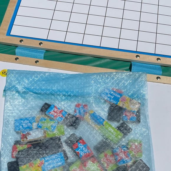 ❤️Magnetic Responsibility Chart❤️ Like New❤️ - Picture 6 of 7